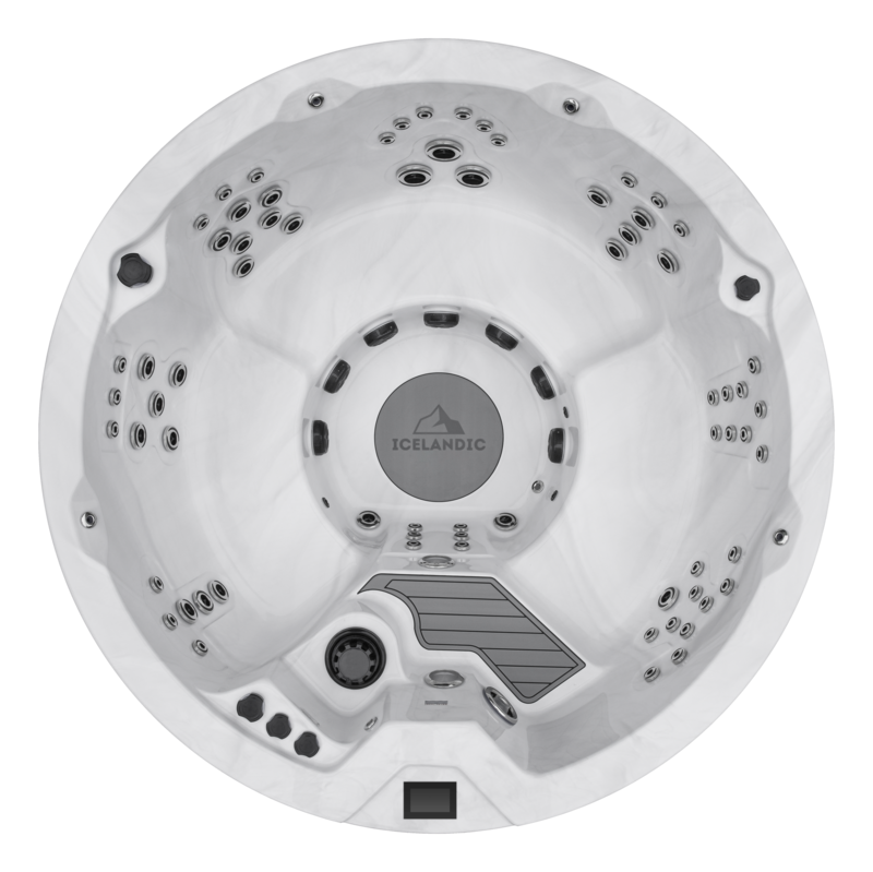 Cyclone 3 hot tub